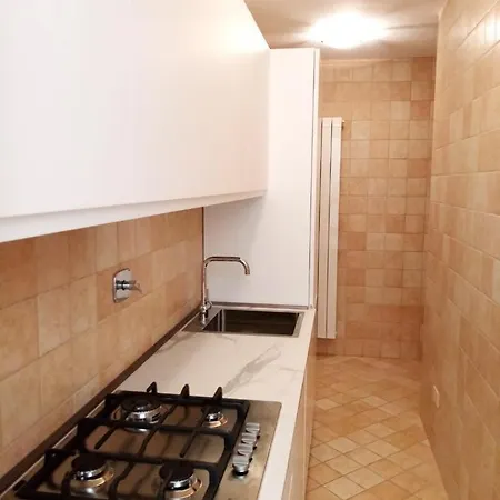 Monolocale - Sea View Apartmán